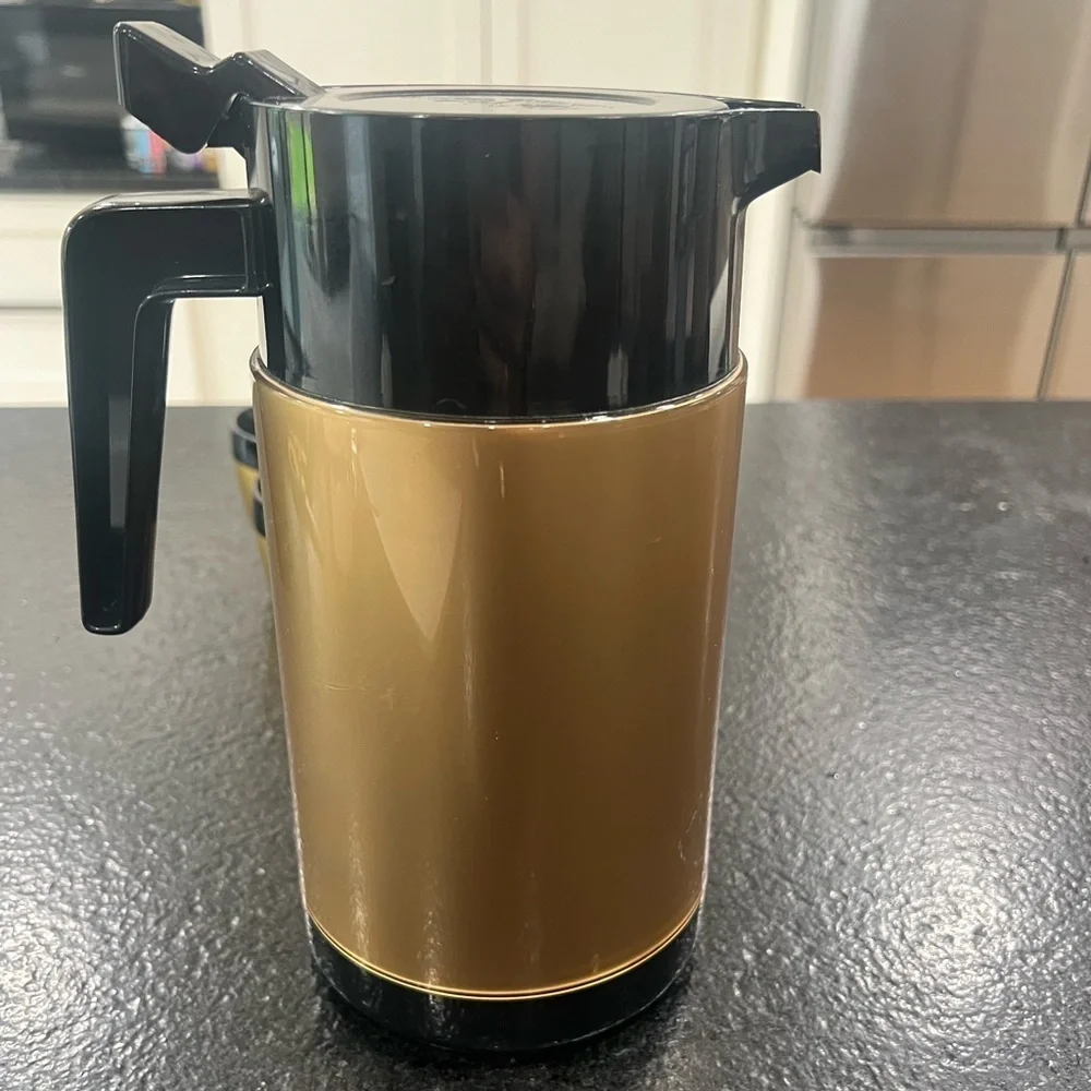 Hormel Vintage Gold Black Hot Cold Beverage Insulated Server Pitcher 9”